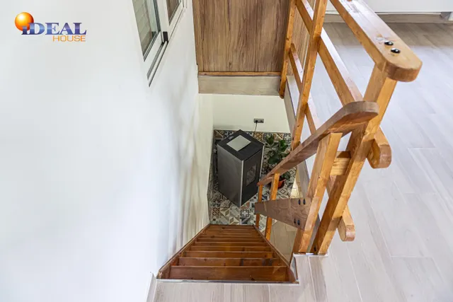 ESPECTACULAR CASA CON TERRENO EN LA SIERRA SUR — 19