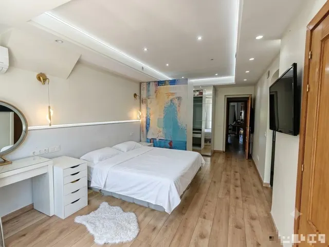 Pareado 7 habitaciones 273m² en venta - Casco Histórico — 14