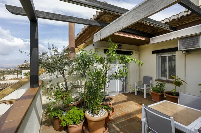Ático en venta en La Zubia — 3