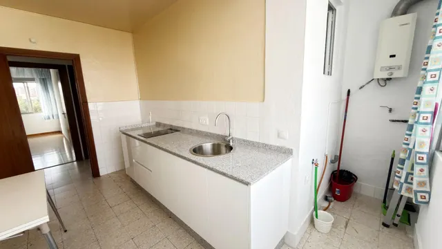 LUMINOSO PISO EN VENTA EN LA ORDEN (HUELVA) — 5