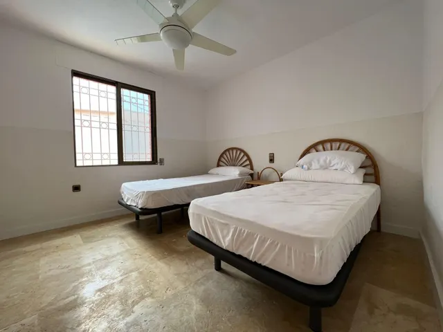 Chalet a la venta en Cabo Roig — 19