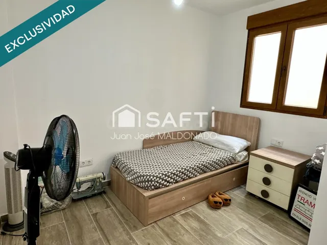 Tu refugio moderno en el corazón de Benicarló: Espacio, diseño y una terraza para soñar. — 31