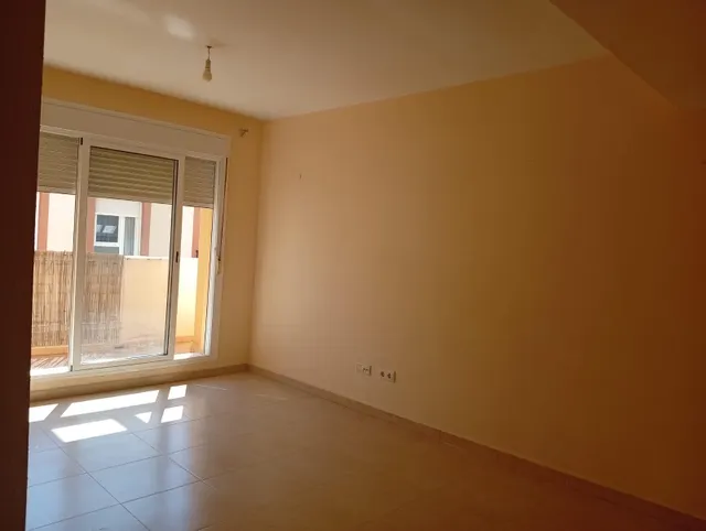 Amplio Piso de 2 habitaciones en el Corazón de Vera — 7