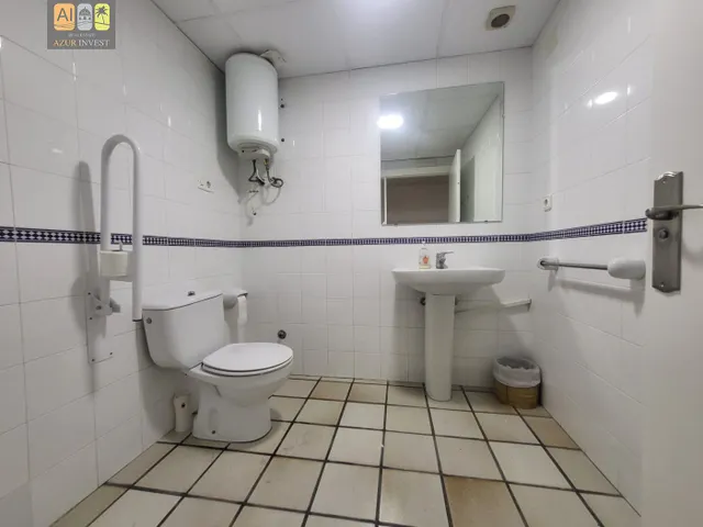 LOCAL COMERCIAL EN PLENO CENTRO DE ALTEA — 20