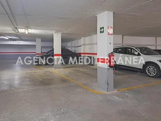 Plaza de garaje en Valencia, para MOTO GRANDE - foto 2