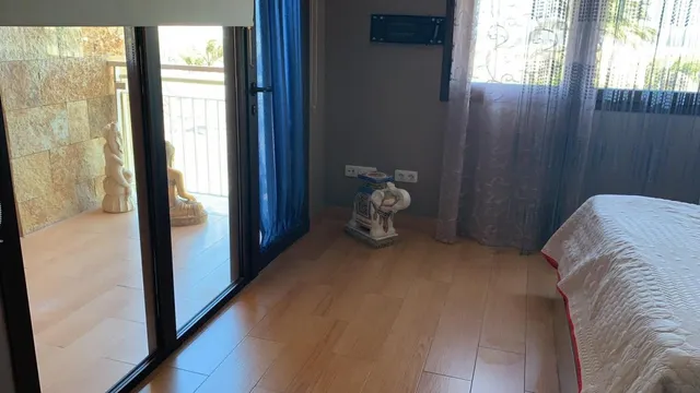 Duplex reformado en Vecindario — 15