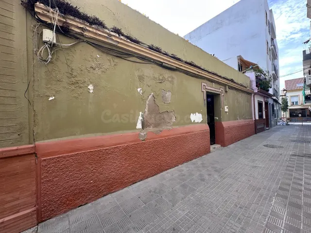 Gran Oportunidad de inversión en el centro de camas (Sevilla - foto 2
