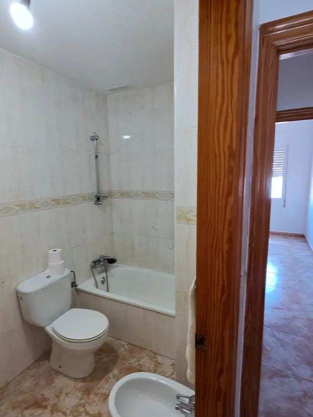 Piso de 3 dormitorios con garaje, terraza y ascensor en San Javier — 10