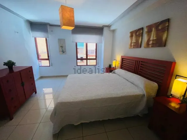 Alquiler de linda vivienda reformada zona altozano con terraza — 14