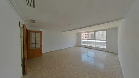 ADOSADO EN VENTA EN CASTELLÓN DE LA PLANA (CASTELLÓN)