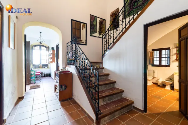 ESPECTACULAR CASA RÚSTICA CON TERRENO — 11