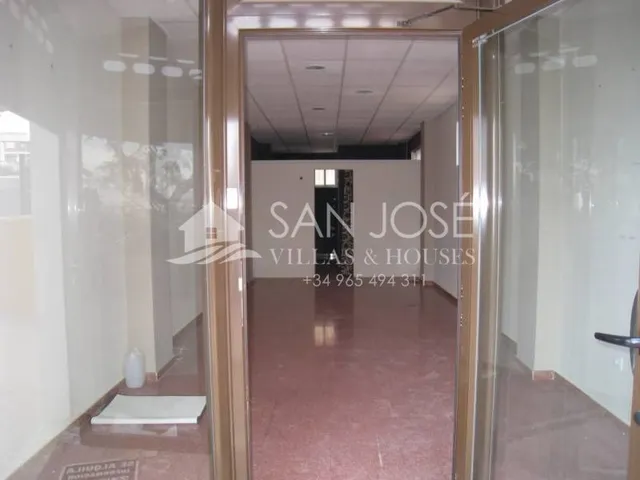 ASPE LOCAL COMERCIAL SEMINUEVO EN VENTA Y ALQUILER — 9