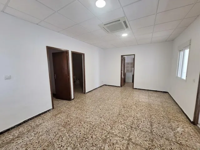 ¡Chalet con piscina a 858 €/m2!  4.000 m2 de parcela, 4 dormitorios y espacio para otra vivienda de 90 m2 — 14