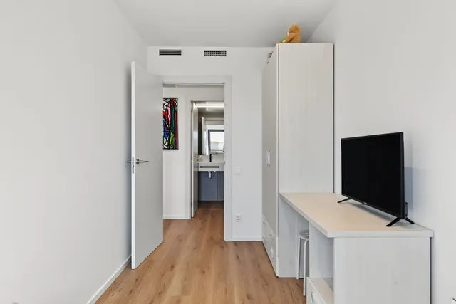 Àtic de somni amb solàrium privat i piscina — 23