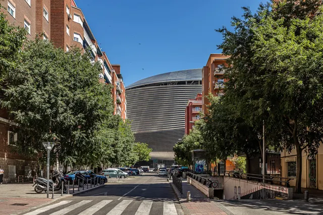 Piso exterior en el Viso — 40