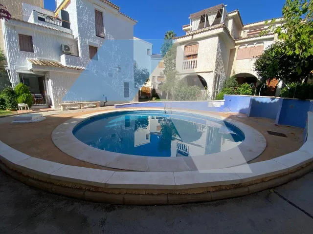 Estupendo bungalow frente a la playa de Santa Pola — 22