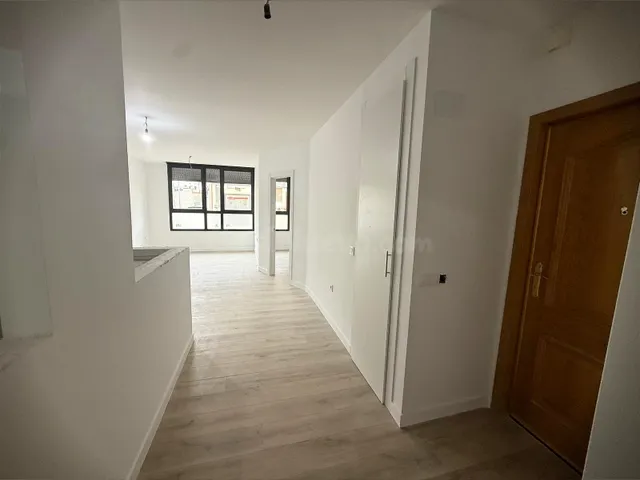 OPORTUNIDAD! PISO RECIEN REFORMADO EN VALDELAGUNA - foto 5
