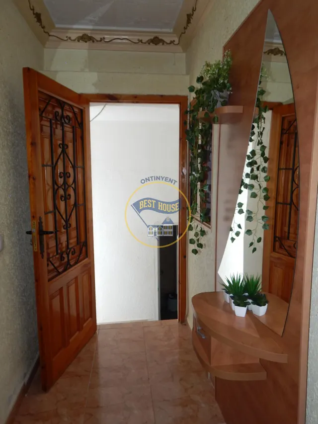Casa Espaciosa en Montesa: Comodidad y Estilo — 24