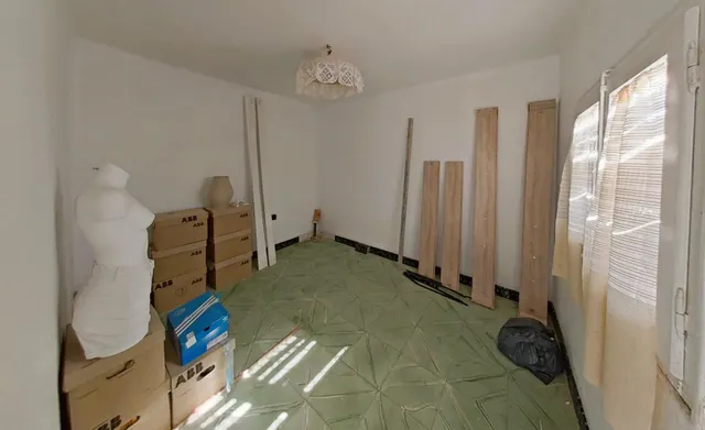 Casa con gran potencial y espacio independiente en albarrosa – Viladecans — 34