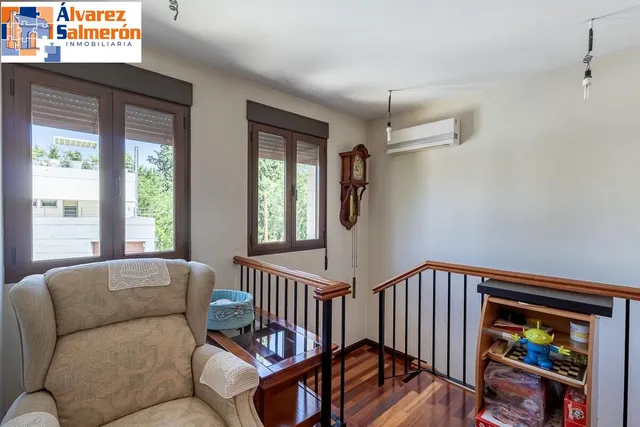 Chalet Exclusivo en Camino Bajo de Huétor — 24