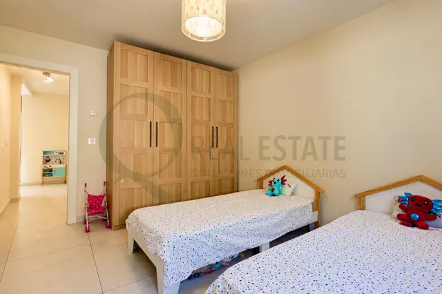 Espectacular chalet de esquina de diseño contemporáneo junto a la Playa de Muchavista — 47