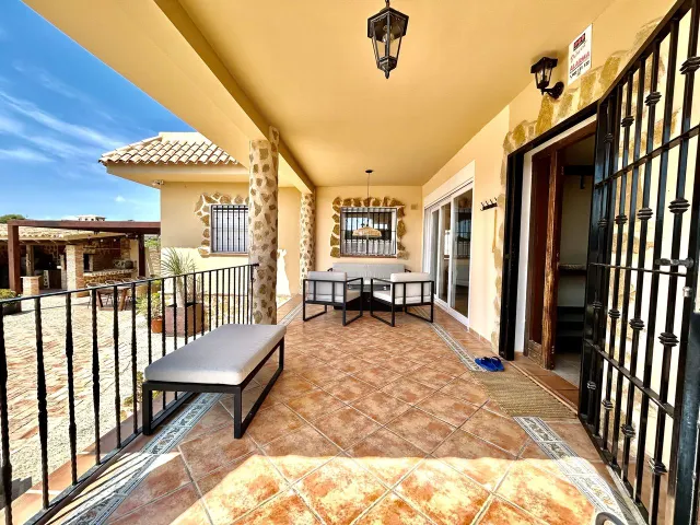 Villa 5 habitaciones 238m² en venta - La Zenia — 38