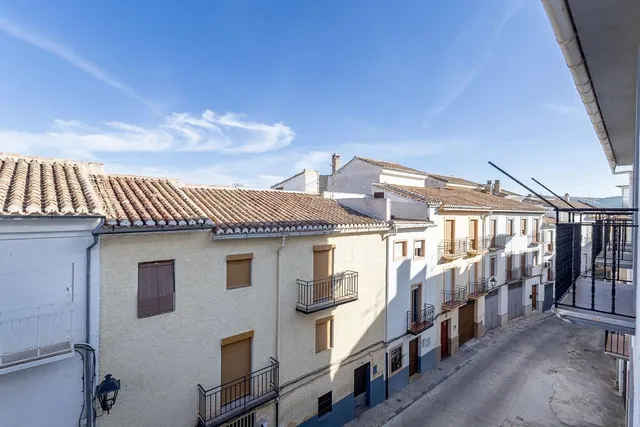 GR3929 - Alhama de Granada - Casa de pueblo reformada con patio delantero y azotea — 25