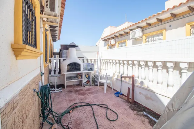 ADOSADO DE 2 DORMITORIOS 1 BAÑO EN LA REGIA ( ORIHUELA COSTA ) — 20