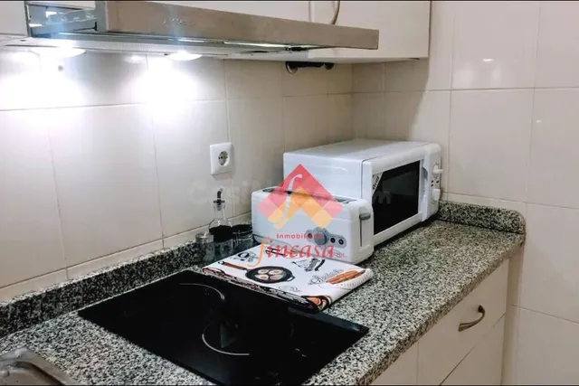 APARTAMENTO CON LICENCIA TURÍSTICA EN VIGOR EN PLENO CENTRO - foto 3