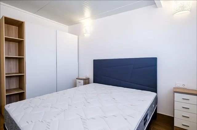 Apartamento 4 habitaciones en venta - Estacion de autobuses — 48