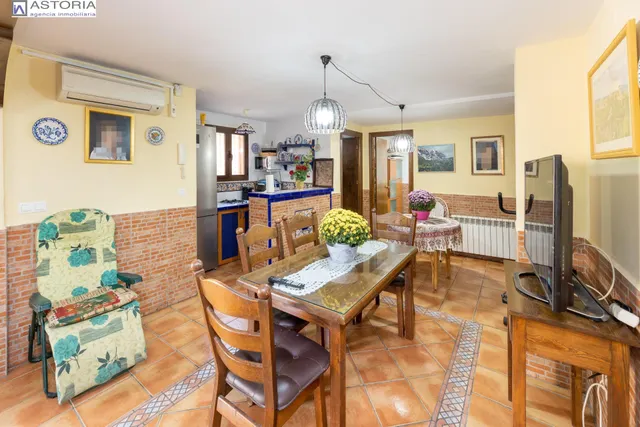 VIVIENDA PAREADA EN MONTELUZ — 43