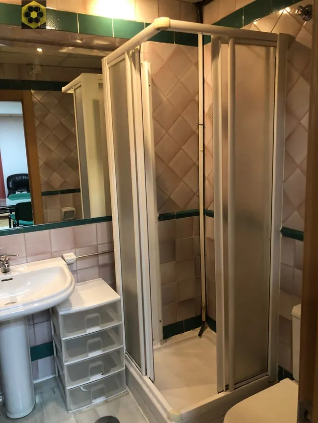 EST/Apartamento de UN dormitorio, zona Derecho — 18