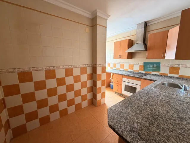 Piso luminoso en venta en Tomares, junto a Navarro Caro — 7