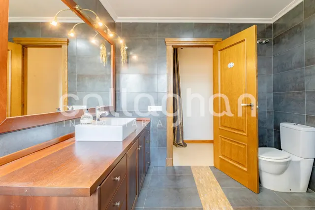 Exclusivo Chalet en Torre en Conill — 44