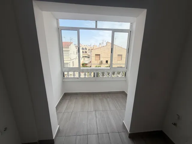 Apartamento 2 habitaciones 68m² en venta - Estacion de autobuses — 13