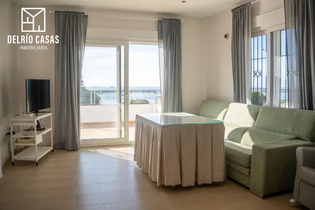 Exclusivo chalet independiente con apartamento auxiliar, piscina cubierta y vistas al mar en mazagón — 7