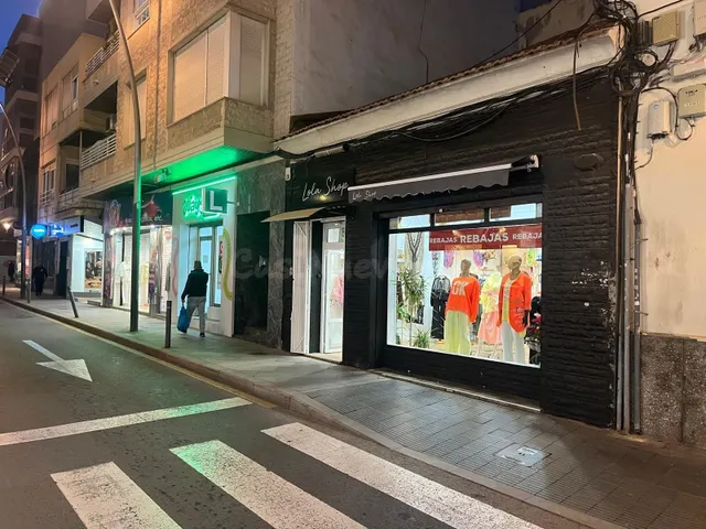 Local Comercial Unico - foto 4
