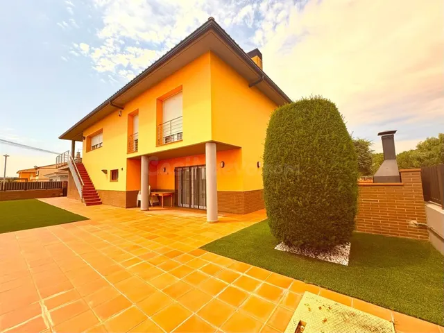 Villa excepcional con piscina Vilamalla - foto 5