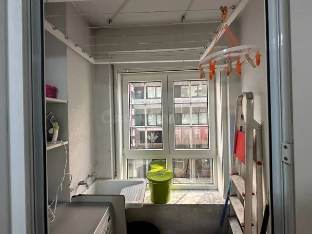 Piso de 2 habitaciones en calle Montero Ríos. Edificio del año 2000. — 20