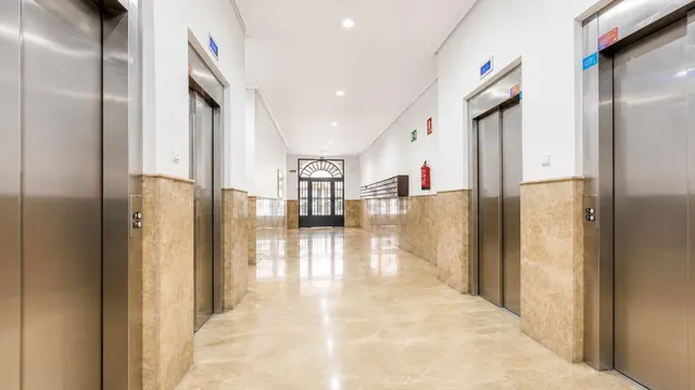 GRAN APARTAMENTO EN TORREVIEJA: 2 HAB, 1 BAÑO — 3