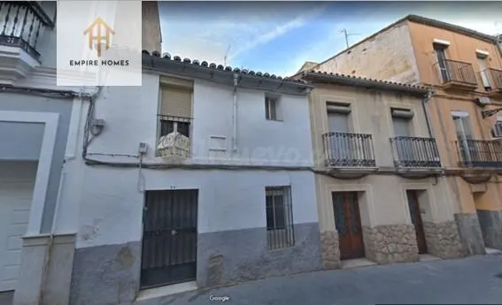 Se VENDE CASA PARA REFORMAR en zona CALLE MARGALLO/BARRIONUE