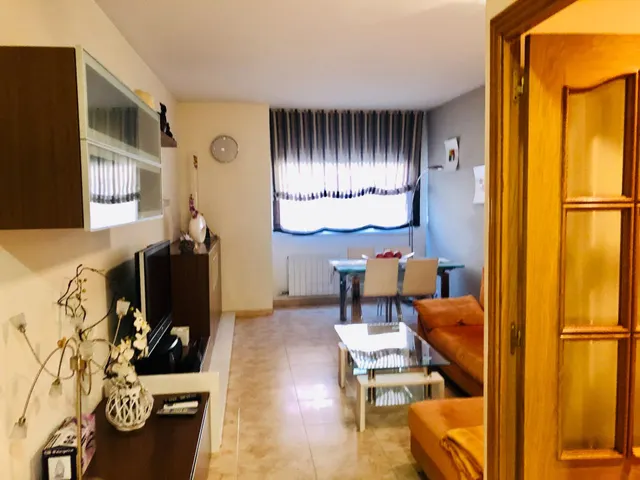 PISO CON GRAN TERRAZA - CASTELLDEFELS - CENTRO — 4