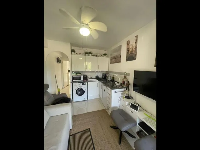 Apartamento 1 habitación 30m² en venta - Urbanizaciones — 9