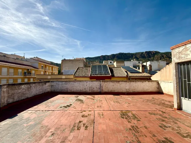 Amplia Casa en Alhama de Murcia con Patio y Terraza Independ - foto 3