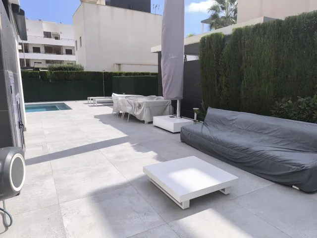 Villa Independiente en Orihuela Costa — 7