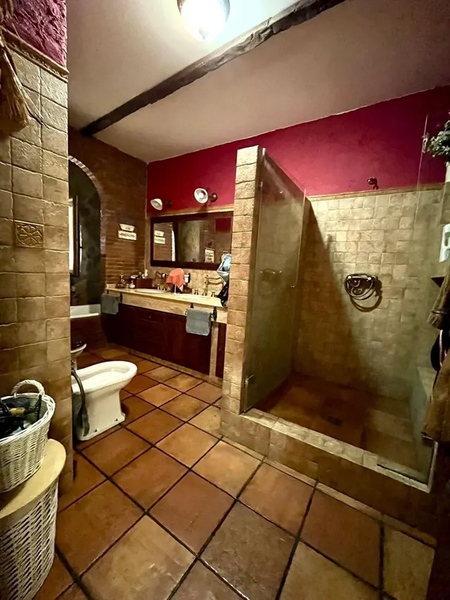 Se vende Chalet con piscina en Getares — 39