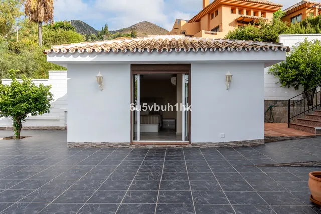 Chalet 4 habitaciones 229m² en venta - Centro — 31