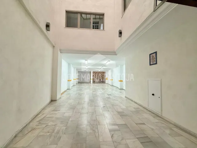 Casa de 3 plantas con garaje en el centro de Jerez - foto 5