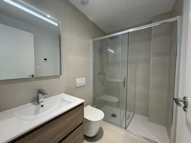 Apartamento 3 habitaciones 151m² en venta - Centro — 28