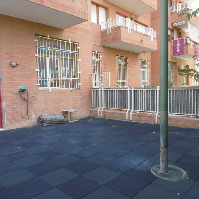 LOCAL COMERCIAL EN VENTA — 3